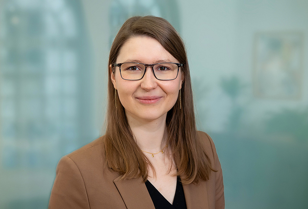 Professor Dr Sabrina Jeworrek