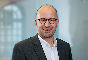 Professor Dr. Steffen Müller